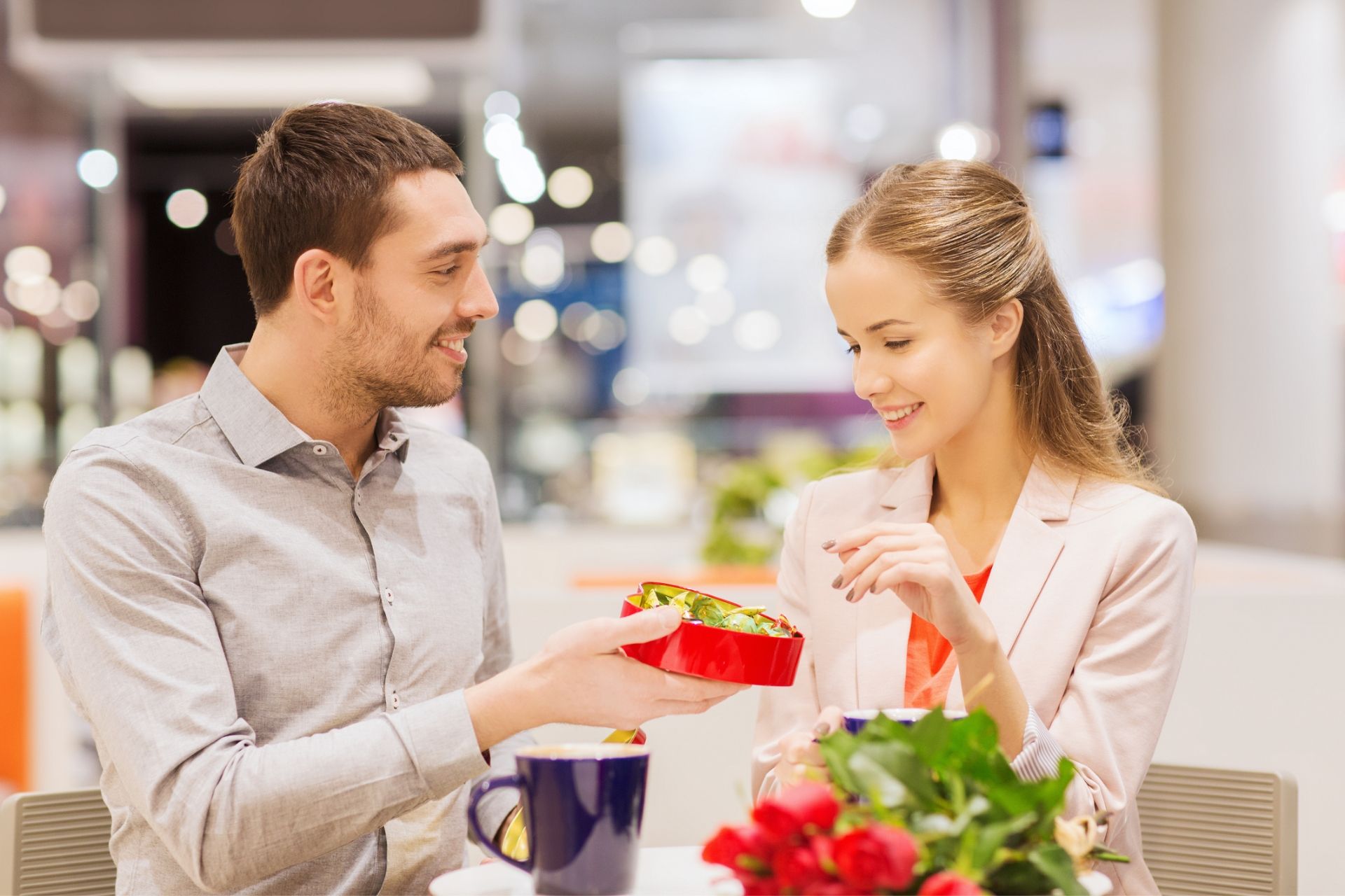Giáng Sinh là dịp để thể hiện tình cảm với vợ chồng trong những ngày cuối năm